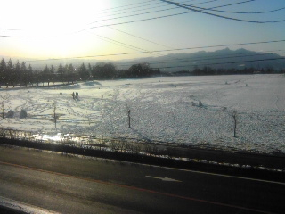 元気に雪遊び!!