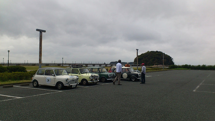 お泊まりチーム出発！