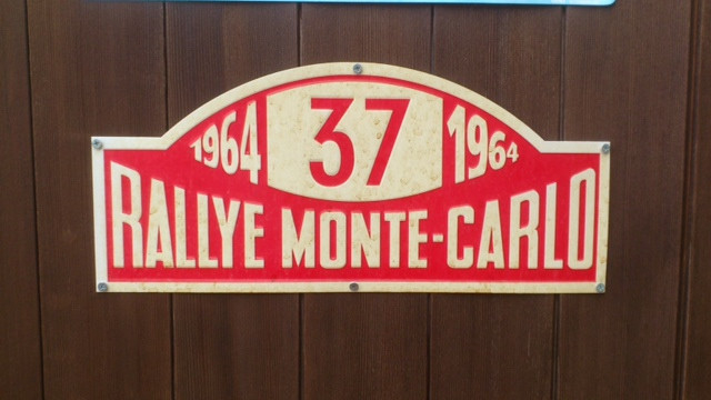 ラリープレート