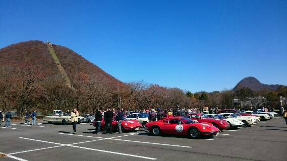 とても豪華な榛名湖畔駐車場