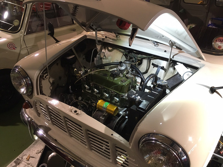 納車準備中
