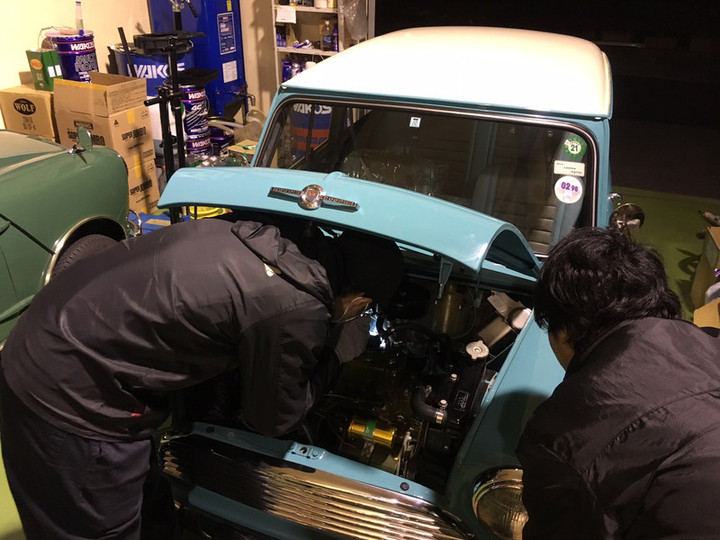 納車準備中