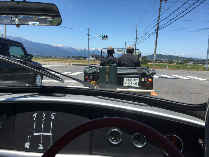 暑い…