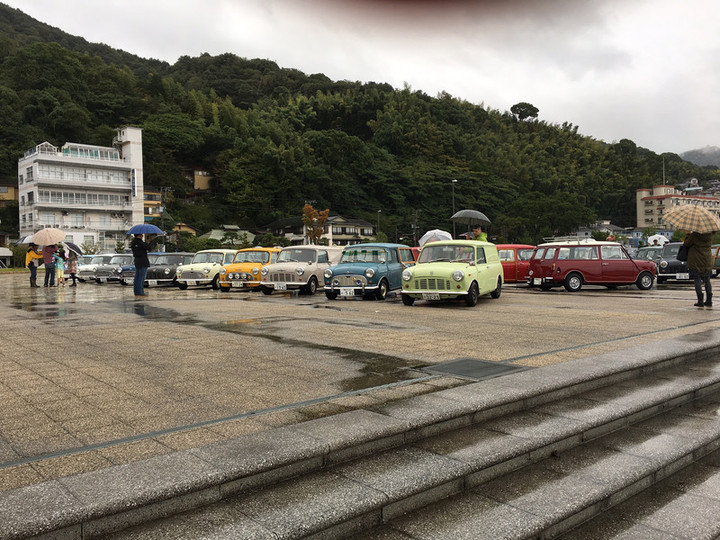 雨のドライブ