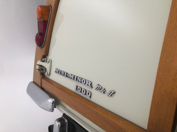 1968y モーリス トラベラー MK-2