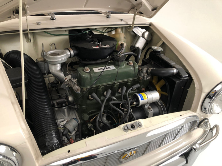 1966y MORRIS MINI TRAVELER MK-I