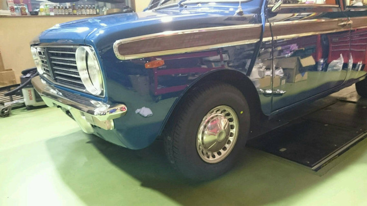 クラブマンの足元