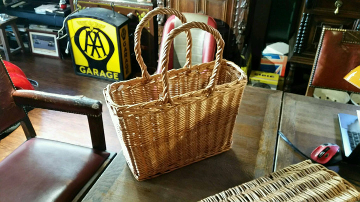 サザエさんのお買い物カゴじゃないのよ～