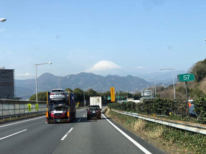 Go West!