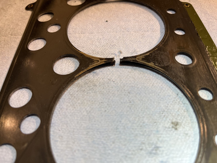 ベッドガスケット