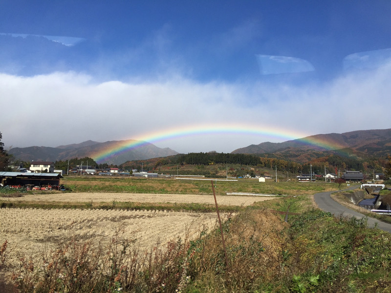 また虹